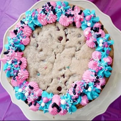 Chocolate Chip Cookie Cake With Homemade Buttercream Icing