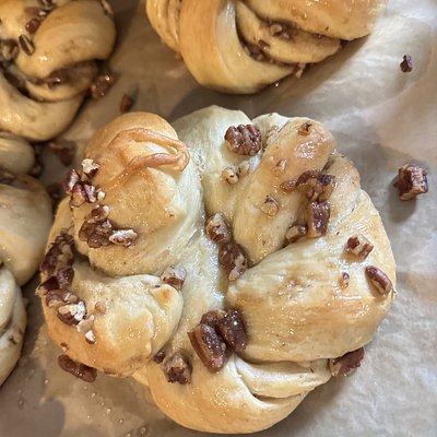 Pecan Twists