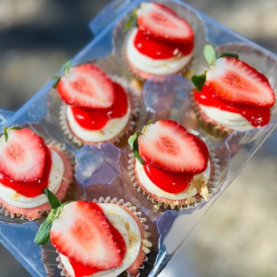 Strawberry Shortcake Cupcakes 
