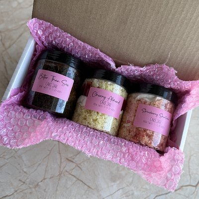 Small Wedding Cake Tasting Box