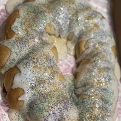 Traditional King Cake Large