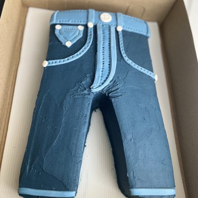 Custom Cakes