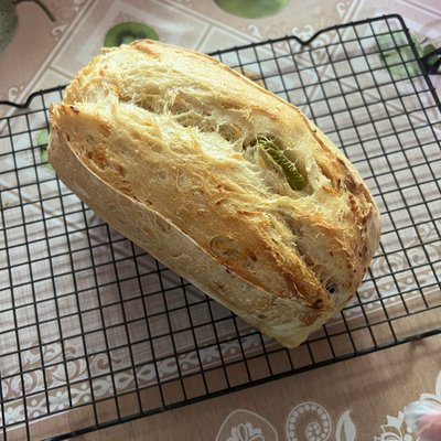 Sourdough Cheddar Jalapeño Bread