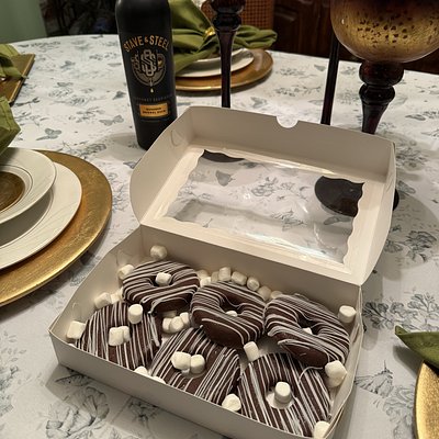 6 Count Chocolate covered Pineapples 