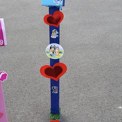 Bluey: Valentine’s Kid Mailbox Stand (As Pictured)