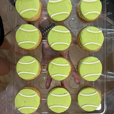 Cupcakes(1 Dozen)