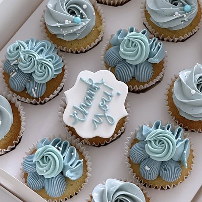 Cupcakes Box  For Any Occasion 12pcs