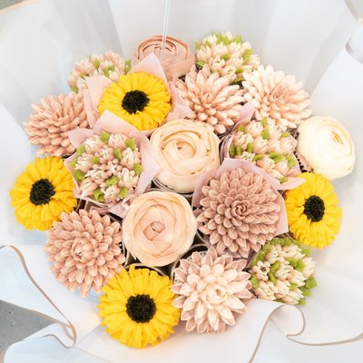 19 Cupcake Bouquet 