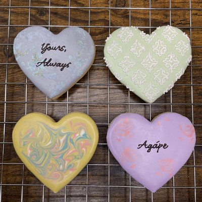 Valentine’s Set 1: Agápe — love that gives