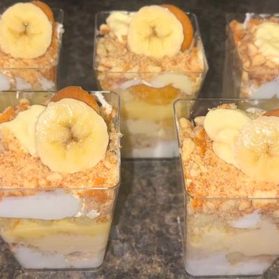 Crunch Cake Cups