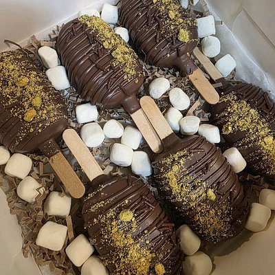 Dubai Chocolate Stuffed Brownies