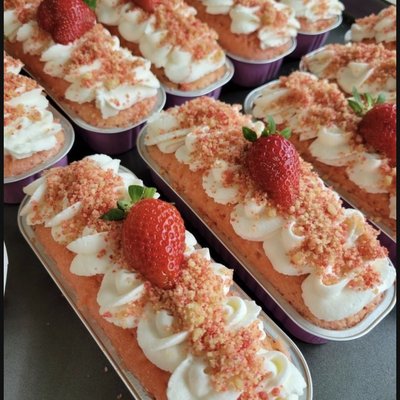 Strawberry Crunch Loaf Cakes
