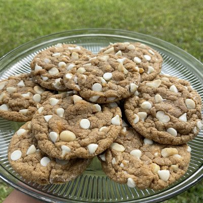 White Macadamia Nut 