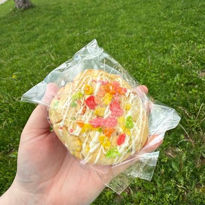 Fruity Pebble Cookies 
