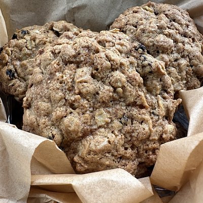 Oatmeal Raisin Cookies (Dozen)