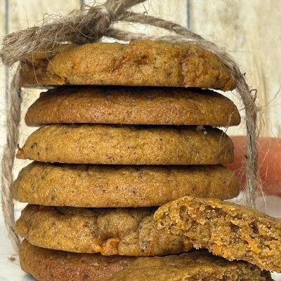 6 Count Carrot Cake Cookies