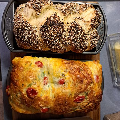 Breads Of Assorted Flavors And Sizes