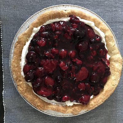 Mixed Berry Cream Pie