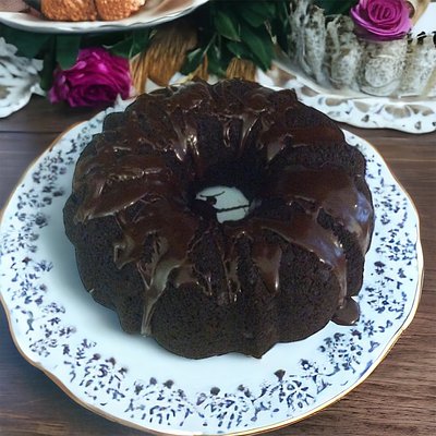  Chocolate Chip Pound Cake With Chocolate Glaze