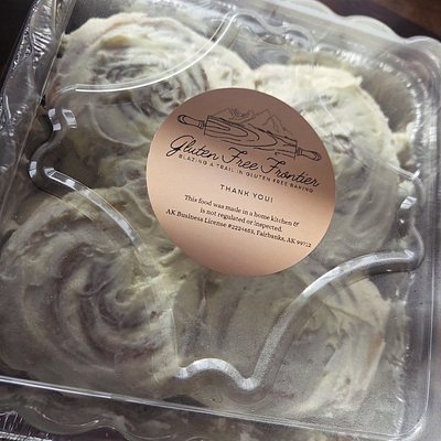 8 Pack Cinnamon Rolls
