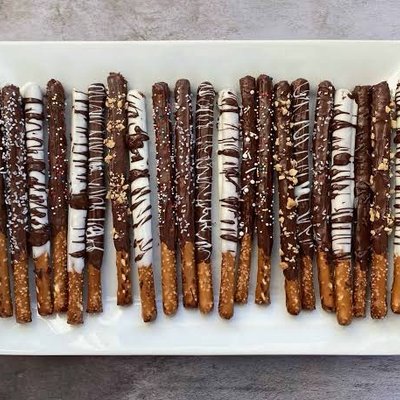 Chocolate Covered Pretzels 