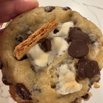 Campfire chocolate chip cookies 2/bag 