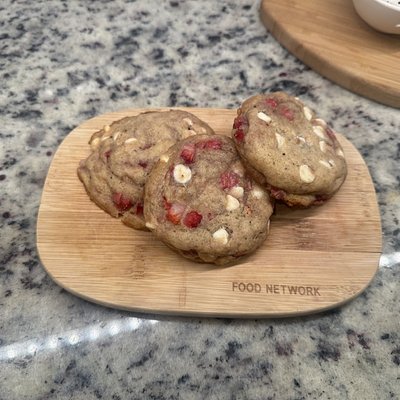 Dozen Strawberry Cheesecake Cookies