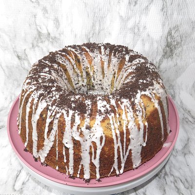 Oreo Pound Cake