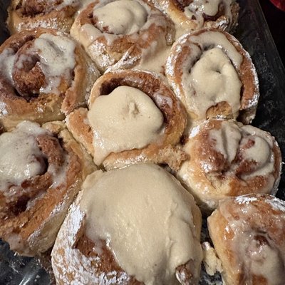 Gluten Free Cinnamon Rolls 