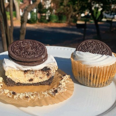 Oreo Cheesecake Cups