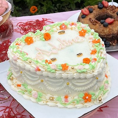 Party Heart Cake 10" - 25 cm
