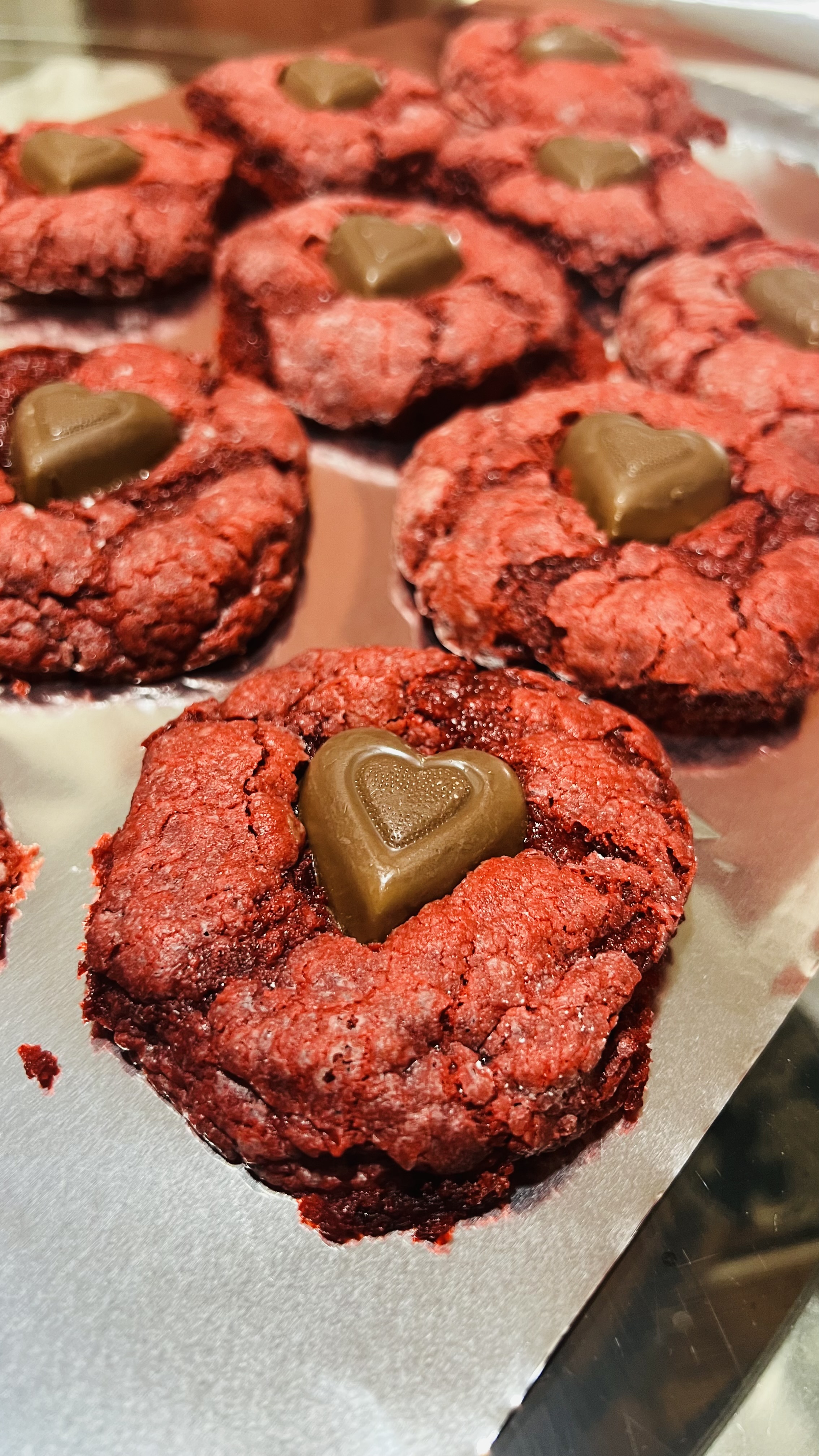 Red Velvet Cakies 