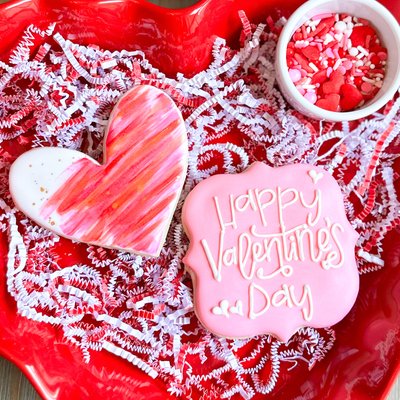 Happy Valentine’s Day 2 Cookie Set