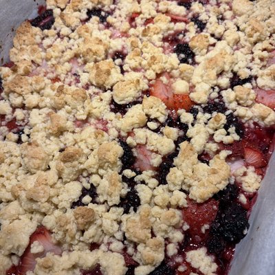 Mixed Berry Crumb Bars