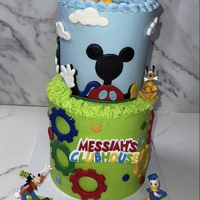 2-Tier Custom Cakes
