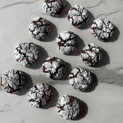 Chocolate Crinkle Cookies 