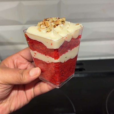 Red Velvet Cake Shooter (5oz)