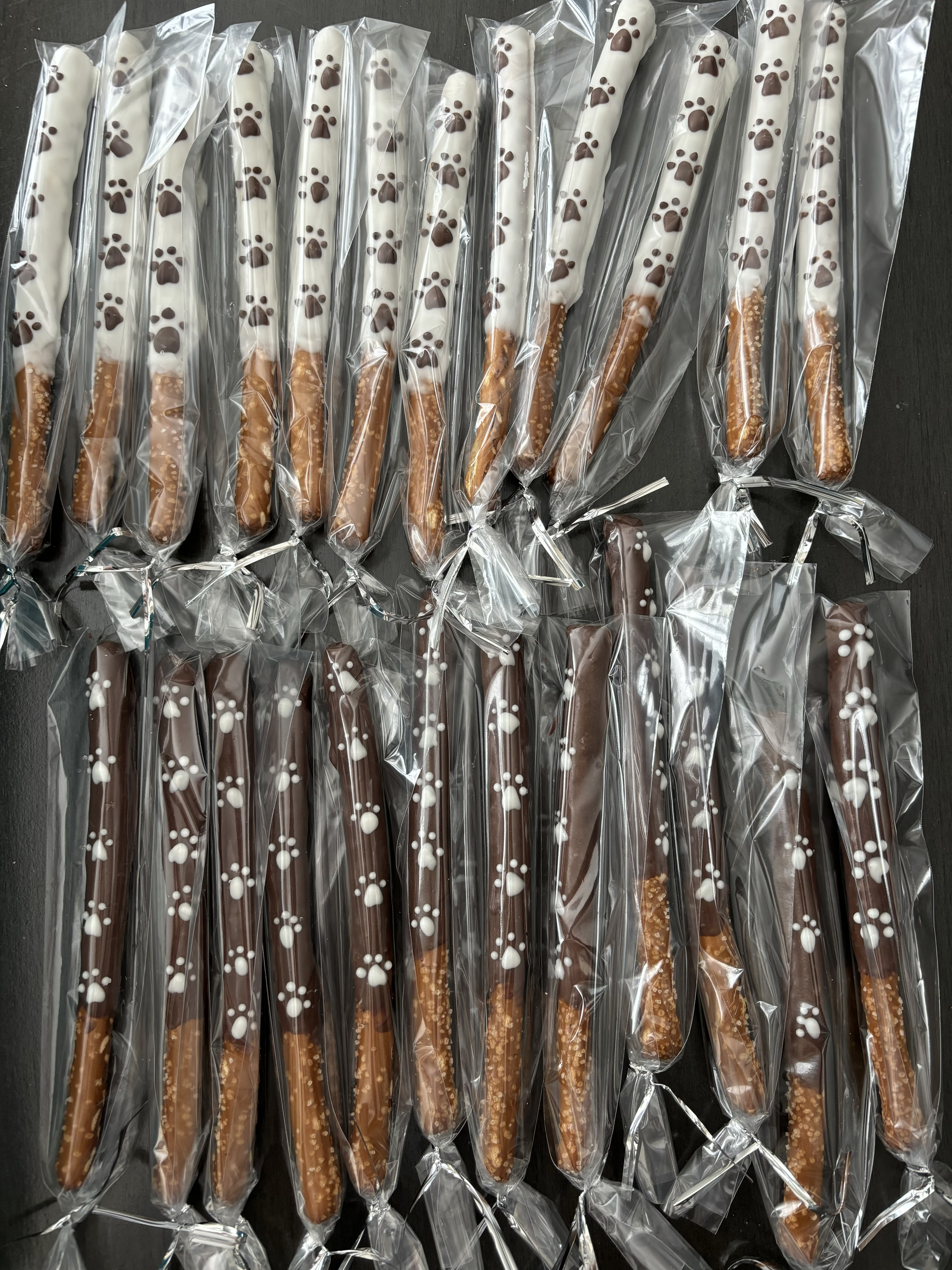 Chocolate Dipped Pretzels 