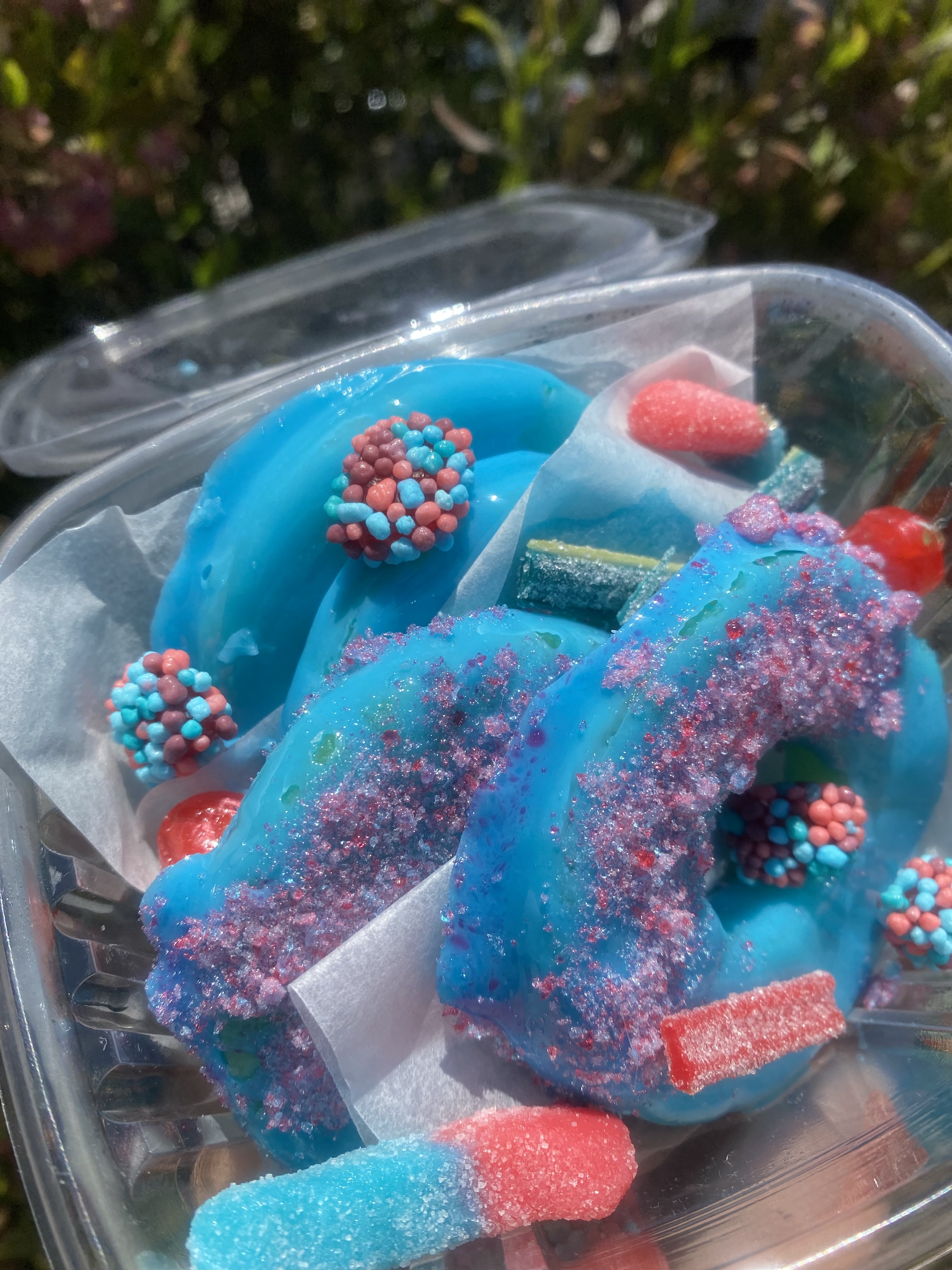  Sour Blue Pineapples 