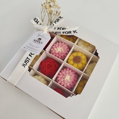 Valentine’s Flowers Brigadeiro Gourmet -  Box (24ct)