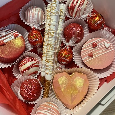 TREAT box (variety Of Truffles/pretzels/cookies/cakesicle)
