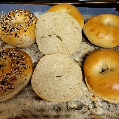 Cheddar Bagels 