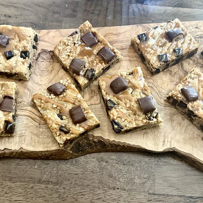 Chocolate Chunk Toffee Blondies