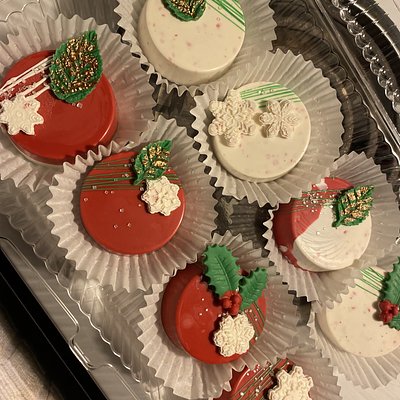 Chocolate Covered Oreos 
