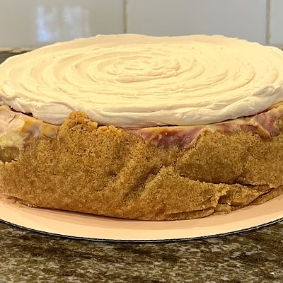 9” White Chocolate Raspberry Cheesecake (Serves 12-20)