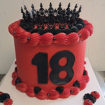 7 inch Crown Cake