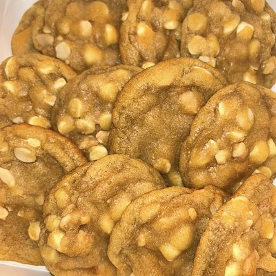 Chunky White Chocolate Macadamia 