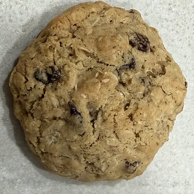 Oatmeal Raisin Cookie