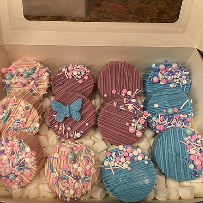 1 Dozen Dipped Oreos Simple Design (up to 2 Colors)