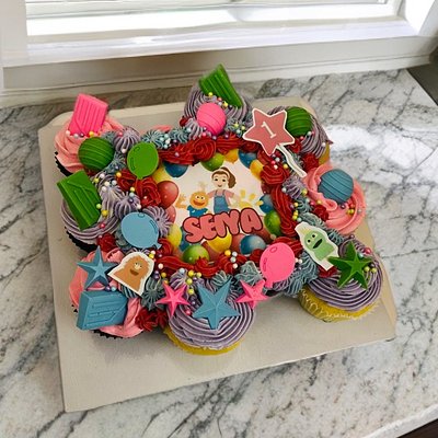 Pull-Apart Cupcakes (12)